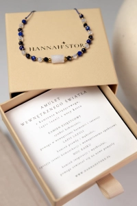 Amulet Wewnętrznego Światła – bransoletka z kamieniem księżycowym, lapis lazuli i nocą Kairu