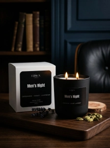 Men's night  sojowa świeca Luméa Candle  o aromacie kardamonu, cedru i lawendy