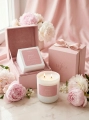 Peony Dream– sojowa świeca Luméa Candle  o aromacie piwonii i białego piżma