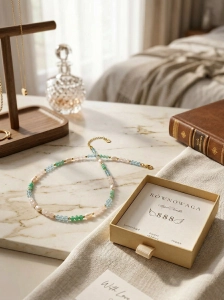 Naszyjnik Liczby Anielskie RÓWNOWAGA - szmaragd, kwarc różowy, topaz