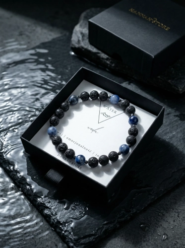 ŻYWIOŁ WODA – bransoletka męska z sodalitem i lawą wulkaniczną