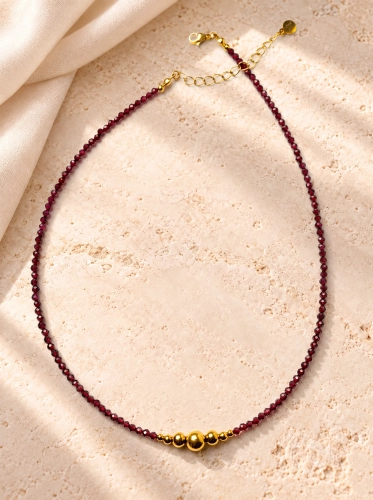 Naszyjnik Essentia Garnet and gold –  granat