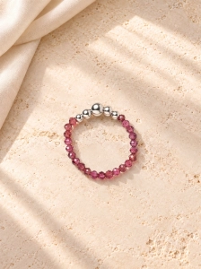 Pierścionek Essentia – Garnet and silver 
